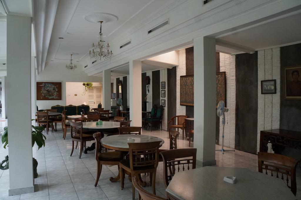 Hotel Kirana Yogyakarta Dış mekan fotoğraf